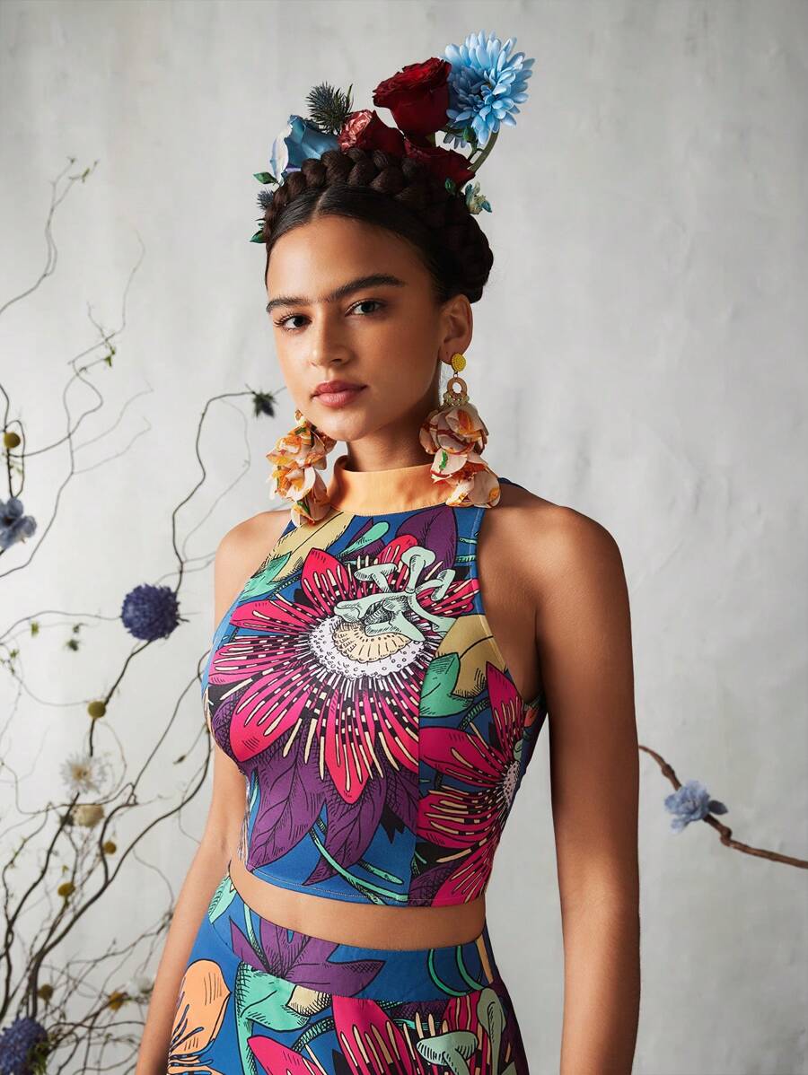 Israel Jasso Frida Kahlo X SHEIN X Designer 女式波西米亚风系带花朵印花露背上衣，适合夏季、假期和节日 - 彩色 - 查看 1