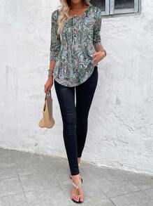 EMERY ROSE Women Vacation Style Paisley Pattern Printed Round Neck Casual T-Shirt With 3/4 Sleeves - Baby Blue - View 6