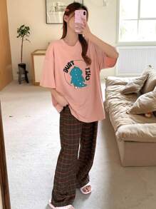 DAZY Cute Little Monster Pattern Round Neck Top And Plaid Pants Pajama Set - Coral Pink - View 3