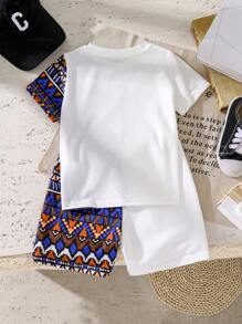 SHEIN Young Boy Matching Cute Round Neck Geometric Printed Short Sleeve T-Shirt And Shorts Two Piece Set
