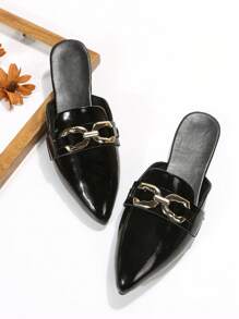 Chaussures pour femmes grandes tailles 35-45, nouvelles chaussures plates à la mode pour le printemps, l'été et l'automne avec chaîne métallique noire et bout pointu, pour un port casual, s'assortissant aux jupes et aux mules - Noir - Voir 7