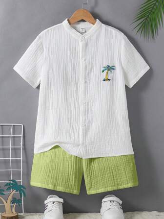 SHEIN Coconut Palm Patched Detail Cotton Fabric Stand Collar Sleeve And Short For Vacation