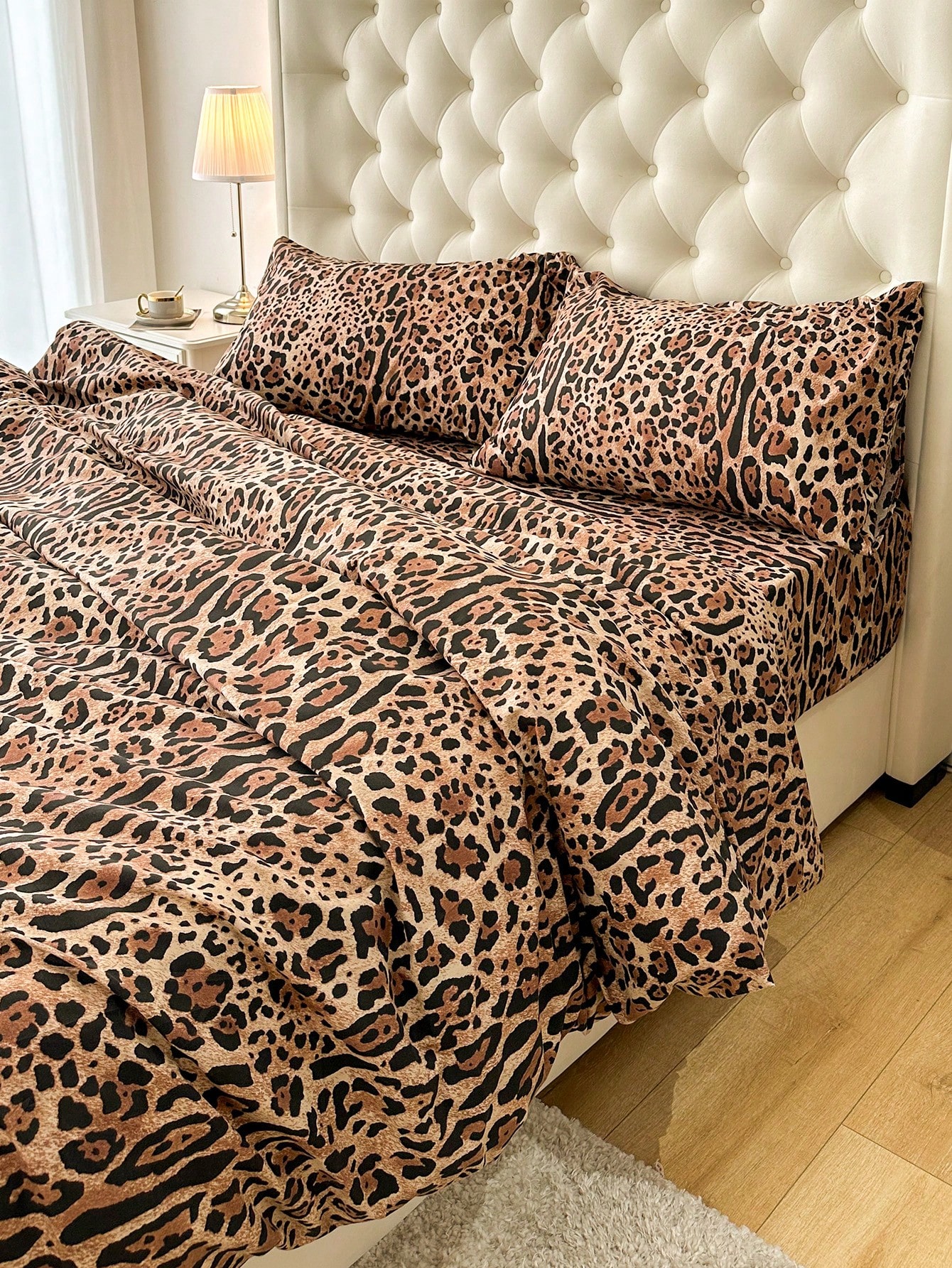 Leopard print duvet set