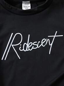 Koszulka dla młodej dziewczyny z prostym nadrukiem liter i szortami z paskiem 2 szt./zestaw