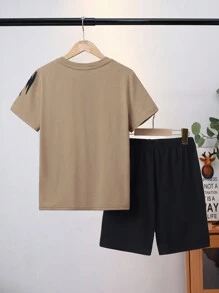 SHEIN Tween Boy 2pcs/Set Loose Casual Lion Pattern T-Shirt And Shorts Knit Homewear Outfit For Summer - Khaki - View 2