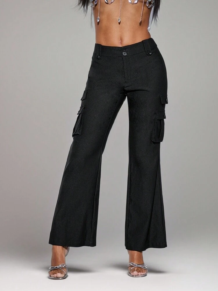 Black Stretch Mechanic Jumpsuit With Cargo Pockets And Low-Waisted Flared Pants, Great For Country Concert Outfits, Country Festival Outfits, Music Festival Outfits, And Concert Outfits