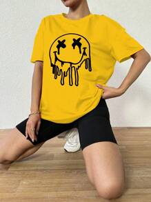 SHEIN VaVaLuxe Camiseta estampada solta com desenho animado e ombros caídos, camisetas gráficas femininas, tops - Amarelo - Ver 5