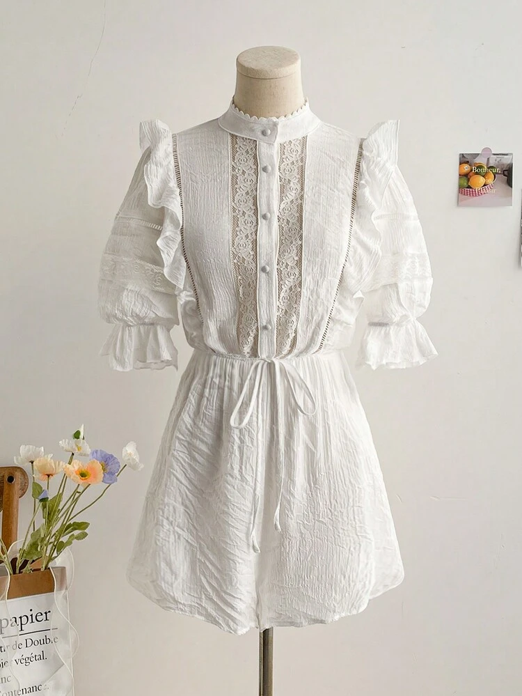 Women's Romantic Vacation Casual Lace Patchwork Romper With Ruffle Collar, Puffy Sleeves, Tie Waist, & Button Decor, Suitable For Wedding Season