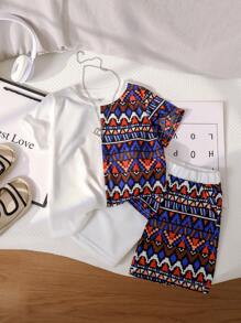 SHEIN Young Boy Matching Cute Round Neck Geometric Printed Short Sleeve T-Shirt And Shorts Two Piece Set