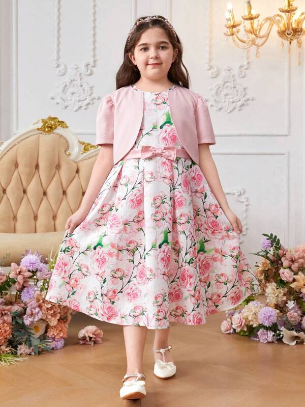 SHEIN Tween-Mädchen Lässiges Urlaubs-Set für Frühling/Sommer, einfarbig gewebt, kurzärmliges Cardigan-Oberteil und Kleid mit Blumenmuster, erweiterte Größe