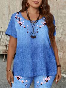 EMERY ROSE 大码女式夏季休闲花卉图案 T 恤和七分紧身裤两件套，度假装 - 藍色 - 查看 6