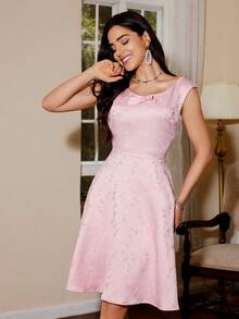GENKIRA Textured Pattern U-Neck Cap Sleeve Waist Fit Flared Hem Dress - Pink - View 3