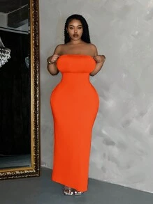 Slaydiva Plus Size Elegant Casual Solid Color Women Strapless Dress With Slim FIt And Pockets