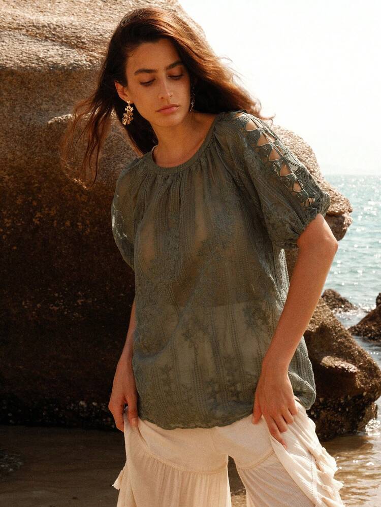 Ladies Round Neck Hollow Out Pleated Casual Short Sleeve Blouse For Spring Summer
