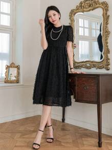DAZY Đầm maxi cổ tròn tay ngắn màu trơn - màu đen - Xem 7