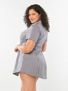 Forever 21 女性大尺碼復古畢業袍，適用於夏季 - 藍色 - 查看 1