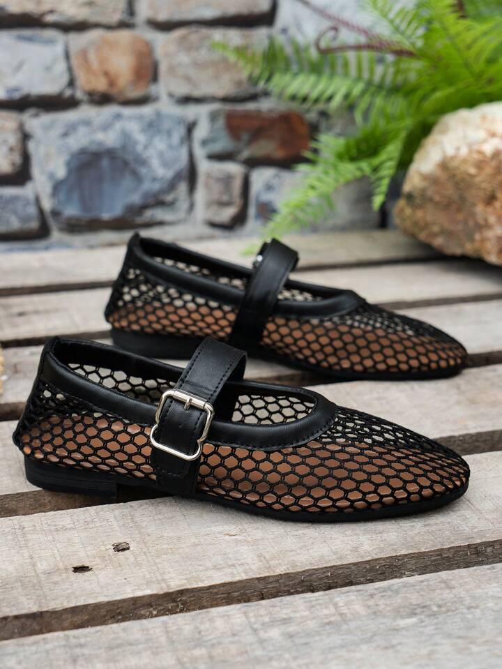 Round Toe Lace Mesh Buckle Flat Ballet Shoes Breathable Hole