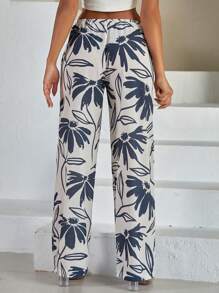 RueChic WOMEN BOTTOM PRINTED COMFORT PANT - Black and White - View 2