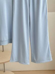 SHEIN Tween Girls' Knit Solid Color Loose Fit V-Neck Casual T-Shirt And Wide-Leg Knit Casual Pants Set - Blue - View 8
