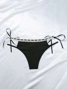 SHEIN Quần lót ren chắp vá màu khối màu dành cho nữ Quần đùi có dây buộc, cạp thấp - Đen và trắng - Xem 2