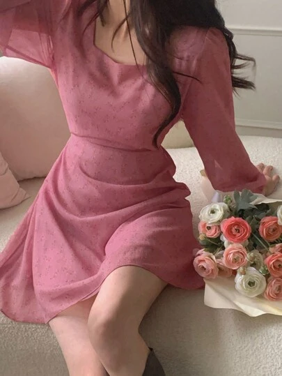 DAZY 女士时尚花卉印花腰带方领连衣裙、休闲女装、秋季连衣裙长袖连衣裙