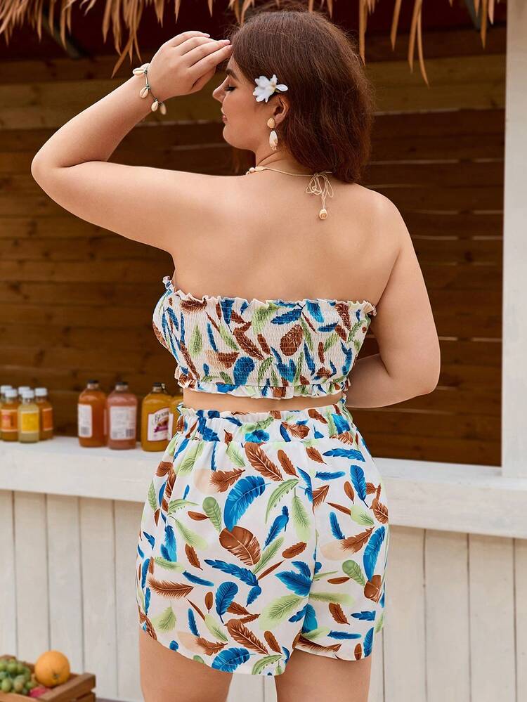 Holiday Tropical Print Bandeau Top And Shorts Plus Size Two Pieces Set