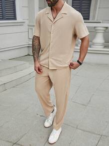 Manfinity Homme Conjunto de camisa de manga curta e calça comprida masculina Plus Size, casual, cor sólida - Damasco - Visão 3