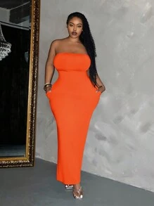 Slaydiva Plus Size Elegant Casual Solid Color Women Strapless Dress With Slim FIt And Pockets