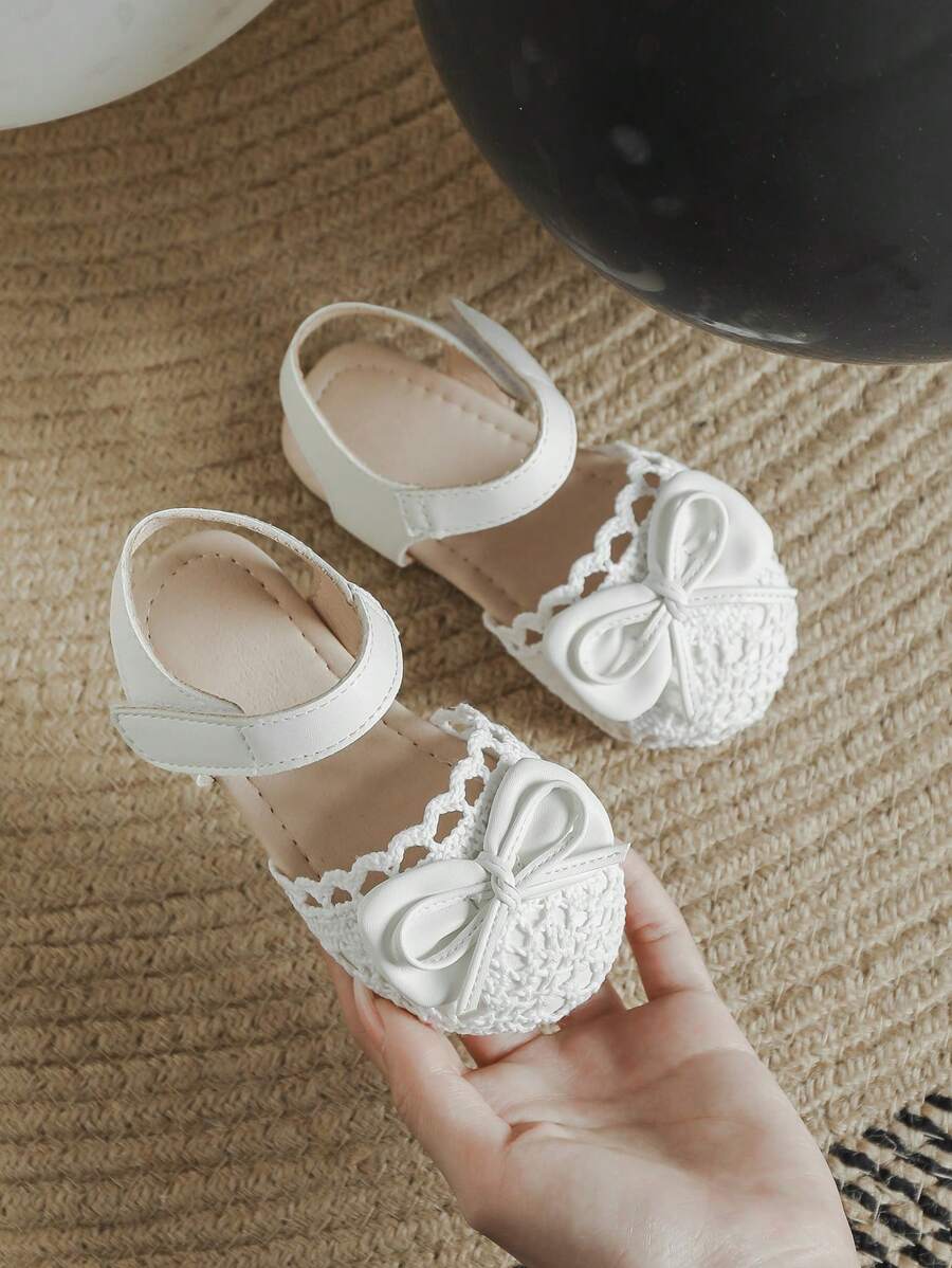 夏季新款舒適防滑杏色中空鞋面時尚柔軟底平底公主鞋，適合幼童女孩 - 白色 - 查看 1