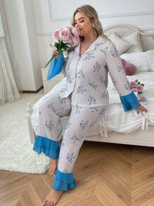 Color Block Long Sleeve And Long Pants Printed Pajama Set In Plus Size