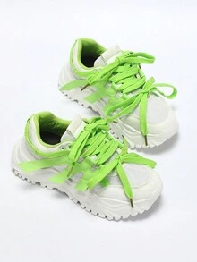 Tenis planos creativos y coloridos con mezcla de blanco y verde , con cordones personalizados, para hombres - Blanco - Ver 3