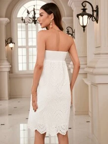 Aveloria 时尚法式针织露肩连衣裙，镂空、重雕和刺绣工艺。夏季女士不对称连衣裙下摆设计 - 白色 - 查看 2