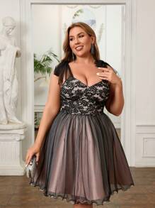 SHEIN Belle Plus Size Black Lace Patchwork Dress With Bow-Tied Shoulder Straps, Cute Sexy Gothic Style Sheer Party Dress - Black and White - View 3