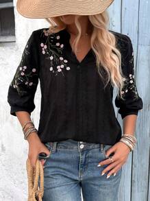 EMERY ROSE Women Fashionable Shirt With Floral Embroidery, Notched Collar And 3/4 Sleeves