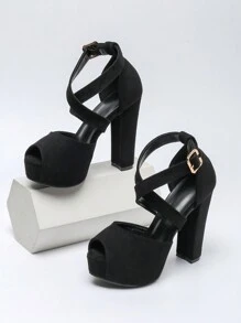 Fall/Winter Women's Fashionable Buckle Design Black Sexy High Heels, Round Toe Platform Pumps For Night Party And Versatile Wear