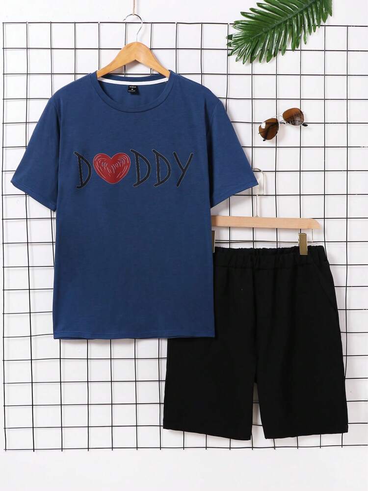 Navy Blue Heart And Letter Printed Men's Fashion Round Neck Short-Sleeved T-Shirt With Black Shorts, Family Matching Outfits, Mommy And Me (3 Pieces Sold Separately)