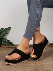 Sandálias de Plataforma de Salto Alto para Mulheres, Confortáveis Chinelos Pretos, Sapatos de Sola Grossa, Ajuste Confortável para Mulheres, Verão - Preto - Visão 2