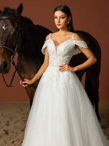 Spaghetti Strap Sequined Applique Solid Color Romantic Wedding Dress Suitable For Wedding, Engagement Or Party White Elegant Bridal Dress - White - View 6