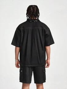 Manfinity VCAY Men Summer Solid Color Pocket Short-Sleeved Casual Shirt And Loose Shorts Set - Black - View 2