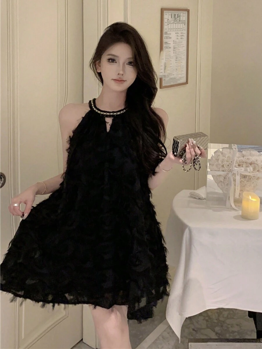 Đầm nữ màu trơn không tay cổ yếm, kiểu dáng thanh lịch, thích hợp cho mùa hè. - màu đen - Xem 1