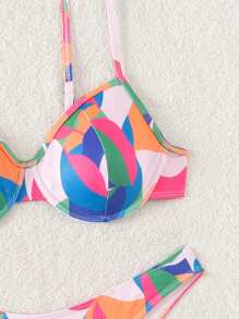 Swim Vcay Conjunto de bikini estampado con colores vibrantes para mujeres de vacaciones en la playa del verano - Multicolor - Ver 3
