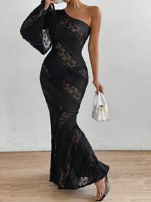 Chiquease Rochie sexy subțire, cu mânecă trompetă, cu un umăr, material din dantelă - Negru - Vizualizare 4