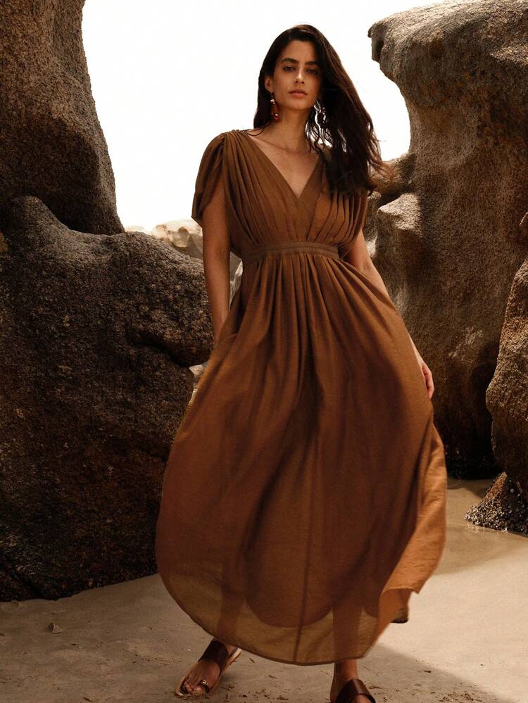 Vestido de mujer de cuello en V elegante y romántico con pliegues y tela de lino, que cuenta con un diseño de cintura ceñida y largo maxi
