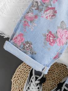 SHEIN Young Boy Casual Street Fashion Flower Print Washed Denim Baggy Jeans For Vacation And Dailywear - Blue - View 3