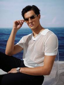 AKNOTIC Business Casual Men's Crochet Knit Summer V-Neck Polo Shirt In White
