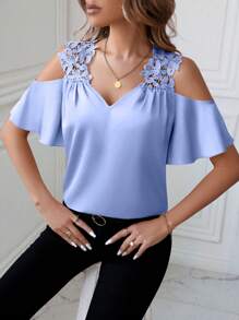 SHEIN Clasi 女性夏季純色蕾絲拼接露肩寬鬆優雅襯衫 - 淺藍色 - 查看 3