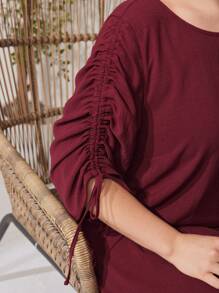 Al Najma Burgundy Red Women's Solid Color Simple Round Neck Plus Size Casual Drawstring Sleeve Loose Dress - Burgundy - View 3