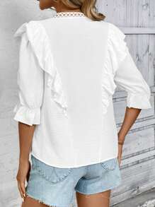 SHEIN Clasi Haut élégant pour femmes avec encolure en V, garniture à volants et incrustation de dentelle