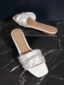 SHUZIA Giày sandal đế bằng màu trắng đơn giản dành cho nữ có trang trí bằng kim cương giả để mang hàng ngày - trắng - Xem 2