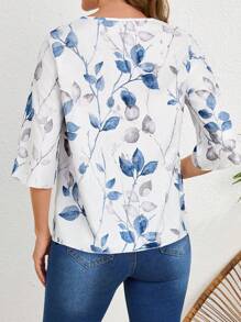 EMERY ROSE 樹葉印花V領襯衫 - 白色 - 查看 2